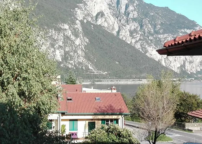 Le Di Giulia Abbadia Lariana