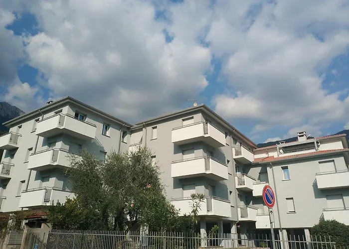 Le Di Giulia * Аббадия Лариана